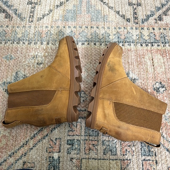 Sorel Joan of Arctic Wedge II Chelsea Boots in Camel Brown Size 6.5 NL3022 - Picture 12 of 12